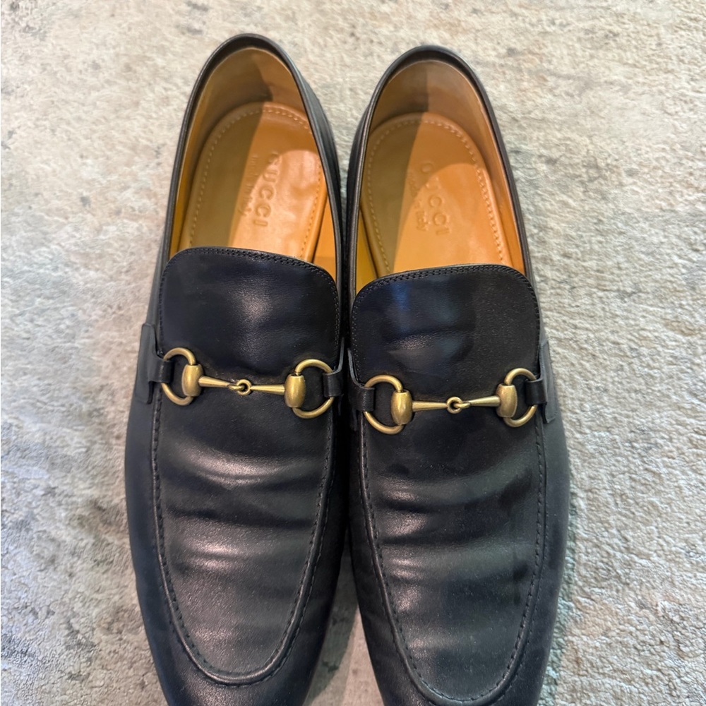 Gucci Black Leather Horsebit Slip-On Loafers